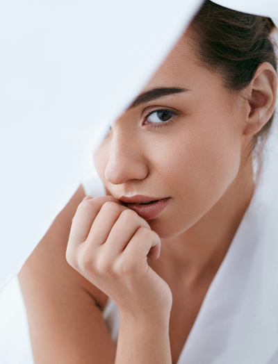 Bio-Kosmetik – die ganze Wahrheit über den Kampf gegen Falten und Augenringe